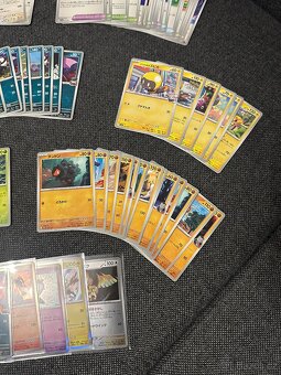 Pokémon kartičky 1 - 4