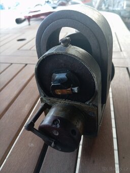 Magneto Bosch FF-4A , Tatra 30 - 4