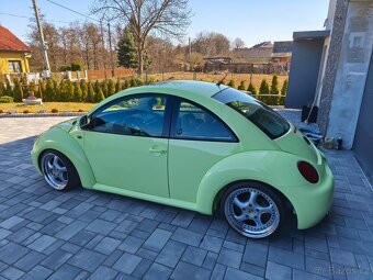 New Beetle 2.0i - 4
