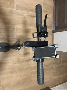 Prodám elektrokoloběžku Xiaomi mi electric scooter 3 - 4