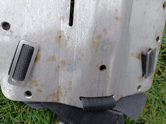 Backplate ocelový 5mm - 4