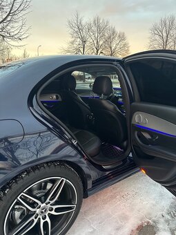 Mercedes-Benz 350d - 4