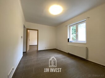 Pronájem bytu 2+1, 68 m2 – Praha, klid a zeleň v blízkosti c - 4