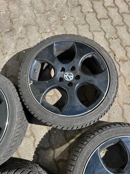 5x112 r18 225/40r18 Vw gti original - 4