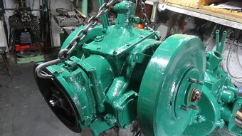 Pf 62 - motorobot - fréza, přževodovka po GO - 4