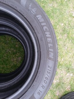 Letní pneu 215/60 R16 - 4