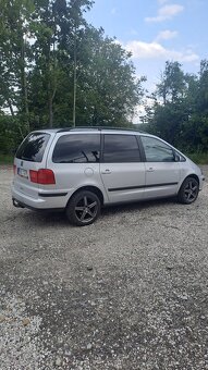 Seat Alhambra 2.0TDI 103Kw. 7 Míst - 4