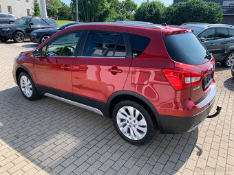 Suzuki SX4 S-Cross 1.6 DDiS Comfort 4WD-navi,LED,tažné,120PS - 4