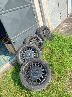 Prodal kola R17 - 4