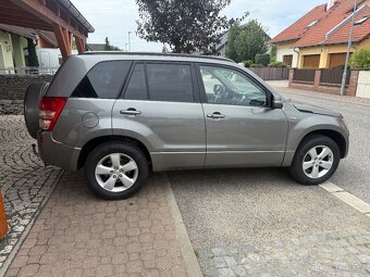Suzuki Grand Vitara 1.9 DDIS 4x4 TAŽNÉ, NAVI, VÝHŘEV - 4