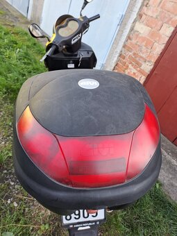 Skútr 50, čtyřtakt - 4