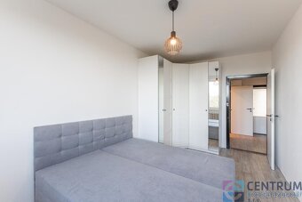 Podnájem nově zrekonstruovaného bytu 4+1, 85 m  Hekrova, Pra - 4