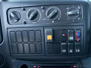 MAN TGL 12.180 4x2 BB hákový nosič kontejnerů TECHNOCAR - 4