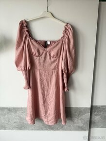 Růžové šaty H&M - 4