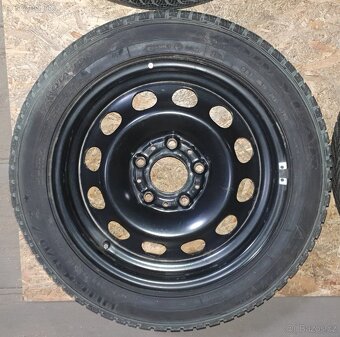 zimní pneu Goodyear 195/55 R16 // 4x7mm s origo BMW disky - 4