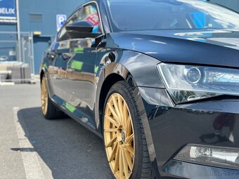 Škoda Superb 3 - 4