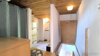 Orlovice rodinný dům po rekonstrukci s velkou zahradou - 4