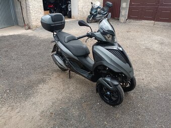 Piaggio Yourban 300ie LT Cz doklady v ceně - 4