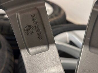 original alu VW B8 letní Passat r17 3G0601025C - 4
