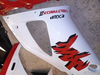 Prodám komplet kapotáž na Yamaha yzf R1 RN01 98, 99 - 4