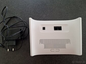 Domácí router - TCL Linkhub HH132 - 4