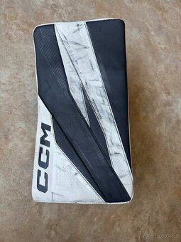CCM Axis XF PRO vyrážečka - 4