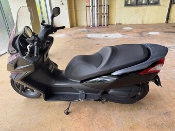 Kymco Downtown 125 - 4