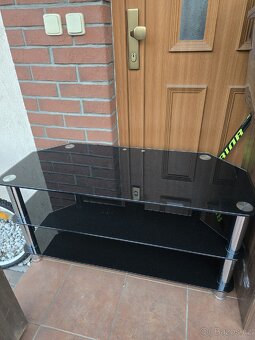 Stůl na televizi - 4