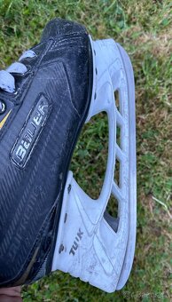 Hokejové brusle Bauer supreme S27 jr vel. 5,5 - 4