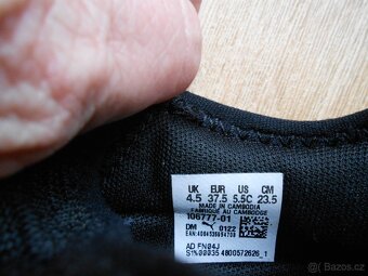 Kopačky UMBRO AURORA EU 40 + PUMA FUTURE EUR 37,5 - použité - 4