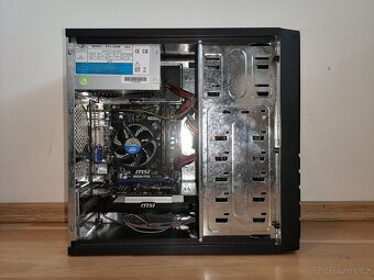 Čtyřjádrový počítač, 2 GB grafika - 4