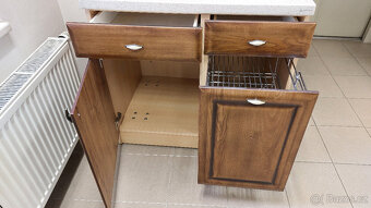 Kontejnerová pojízdná kuchyňka - 4