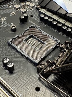 Gigabyte AORUS Z270X Gaming 7 - ATX, Z270, LGA 1151 - 4