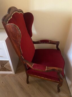 Vínově polstrované židle + křeslo starožitného vzhledu - 4