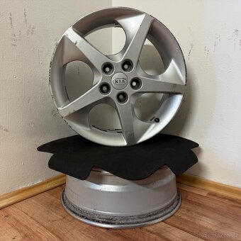 KIA CEED/HYUNDAI I30 5x114,3 R17 ET56 7Jx17 67,1mm - 4