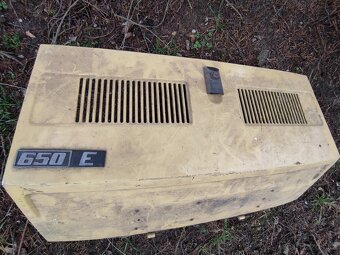 Zadní kapota na Malucha - 4