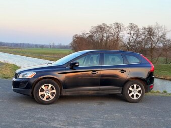 VOLVO XC60 D5 - 4
