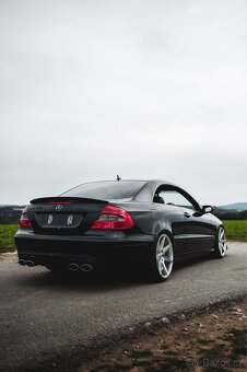 Mercedes Benz CLK - 4