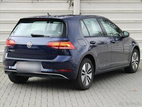 Volkswagen e-Golf 100kW Comfortline 1.maj  A/T Comfortline ( - 4