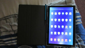 Prodám tablet 10.1"Blackview - 4