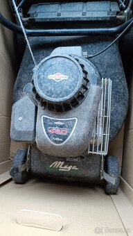 Sekačka s motorem Briggs and Stratton - 4