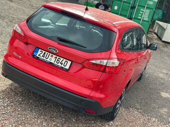 FORD FOCUS 1.6TDCi 2011ROK MANUAL - 4