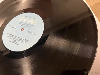 LP PINK FLOYD - A MOMENTARY LAPSE OF REASON - 4