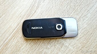 Nokia 7230 - 4