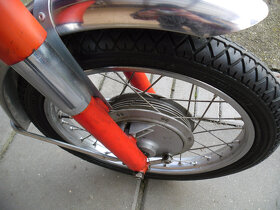 MOTOM 100 OHV. - 4
