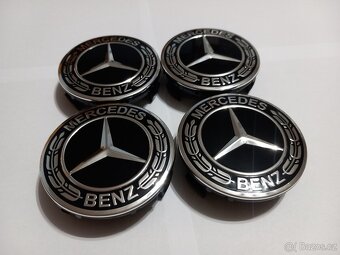 Středové krytky Mercedes 75mm, černé - 4