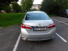 Prodám Toyotu Corollu - 4