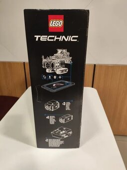 LEGO TECHNIC 42100 - 4