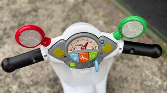 Dětský skútr Vespa - 4