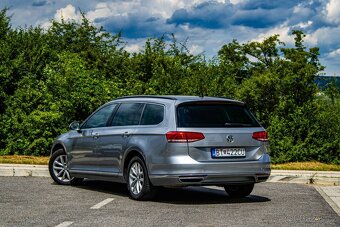 Volkswagen Passat Variant 2.0 TDI 190k 2018 TOP STAV - 4